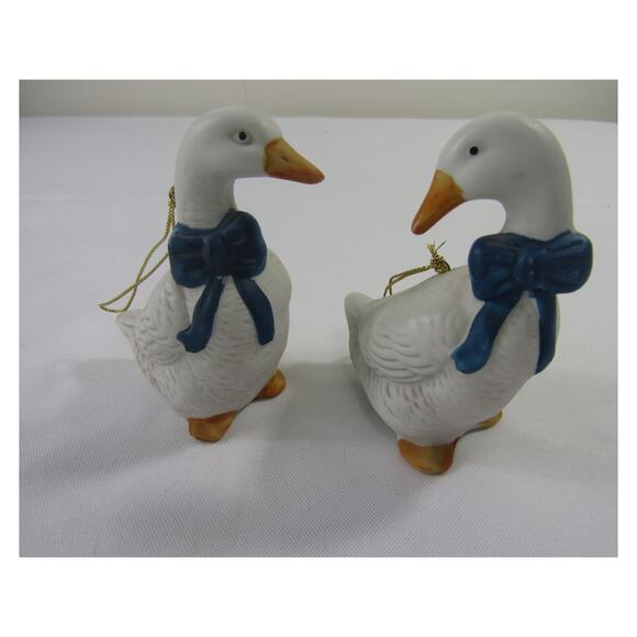 None Other - Pair of VTG White Geese Blue Bow Ceramic Figures Farmhouse Cottage Collectable